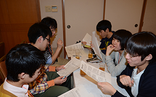 2013_imgf03